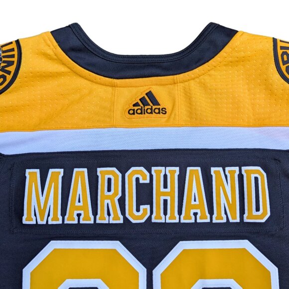 SOLD Y2K Boston Bruins Brad Marchand #63 Jersey Size 60 (XXXL) Men - Picture 5 of 9